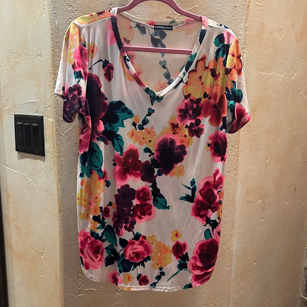 Hannah Floral V-Neck Short Sleeve Top - Pink, Red, Yellow, Green